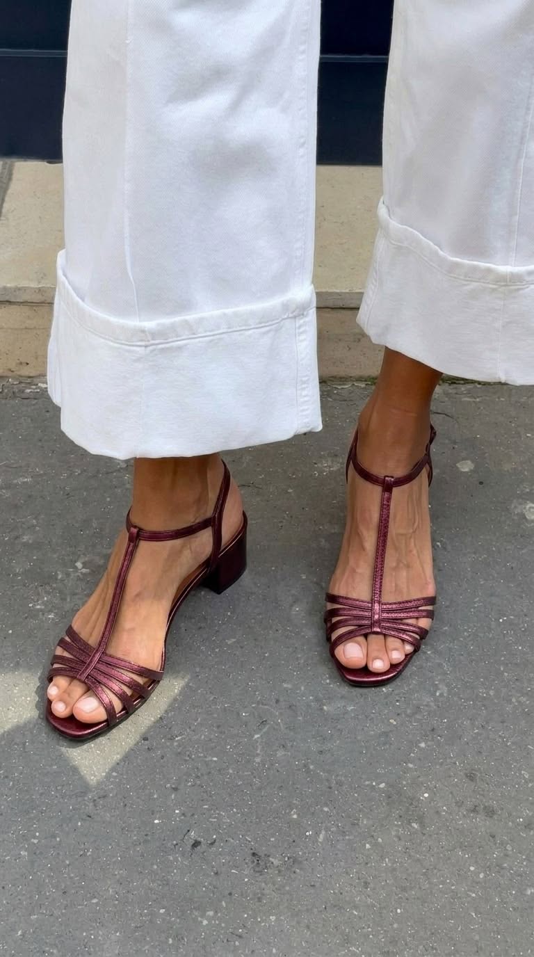 Burgundy / US 11