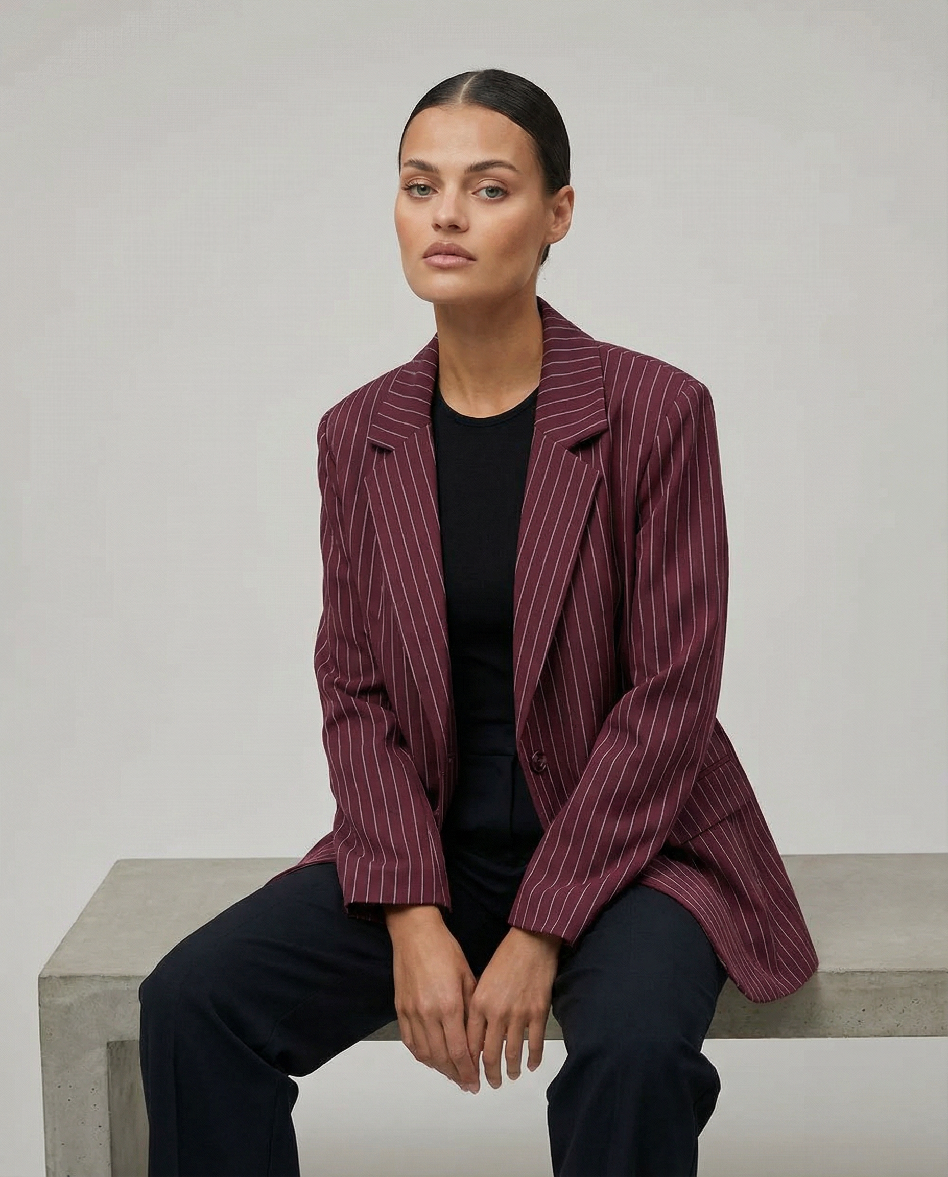Burgundy / L