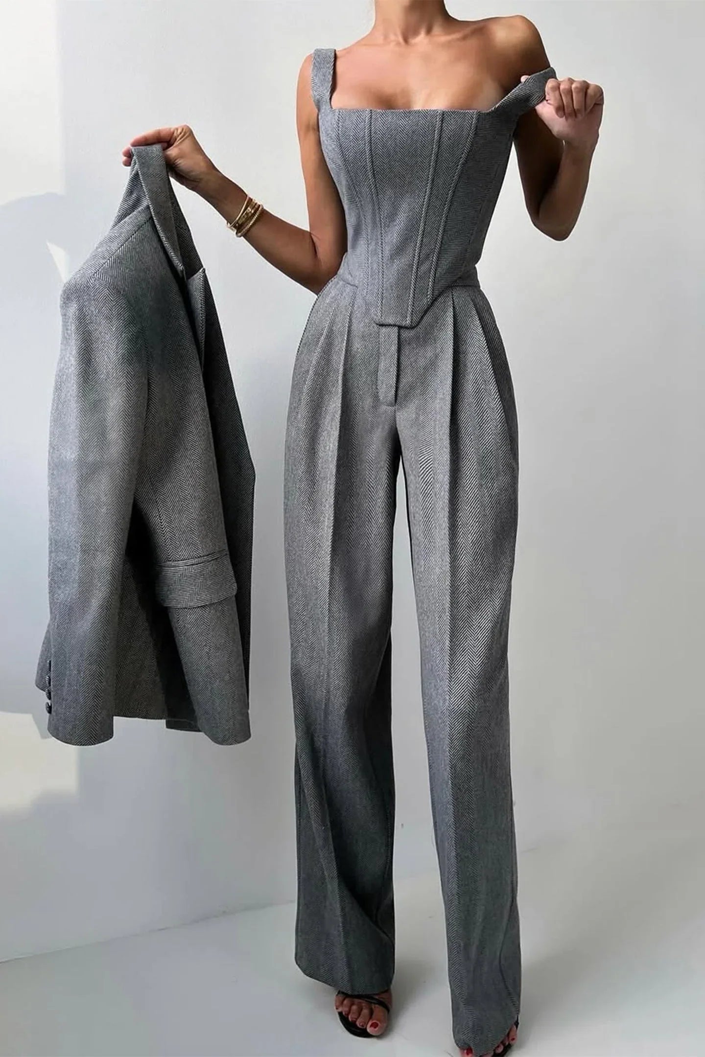 Gray / L